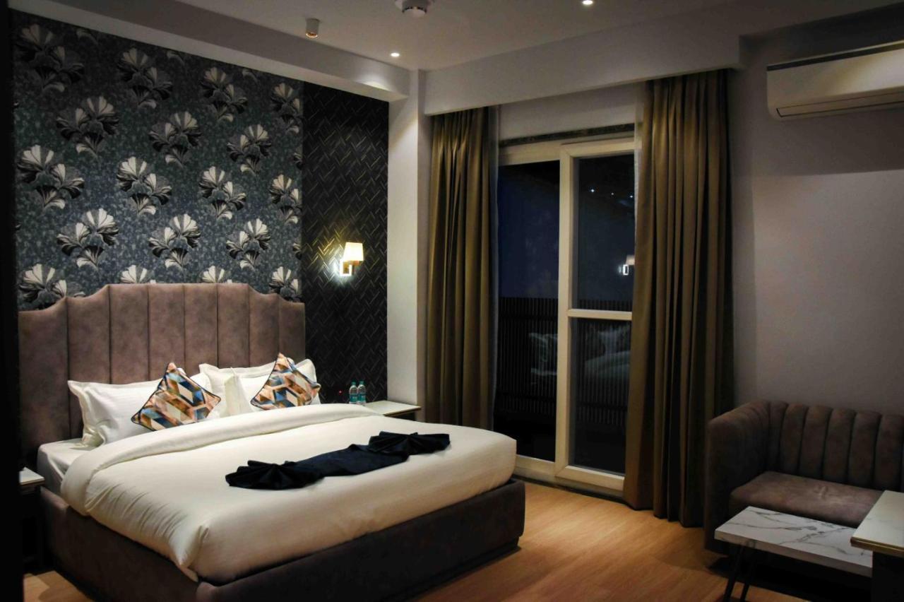 Hotel Azul Ganga Rishīkesh Екстериор снимка